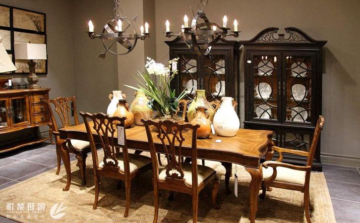 餐桌椅怎么选，您家选对了吗？装修餐桌选购，新房装修。